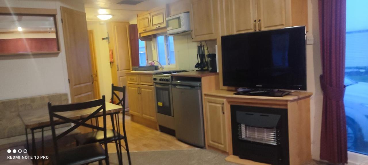 Beachside, Family-Friendly, Wifi, 6 Berth Caravan 19 In Ingoldmells Luaran gambar